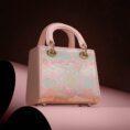Song_Brocade_Retro_Crossbody_Handbag_Lion_Playing_with_Ball_Pattern_P12065302-2_5